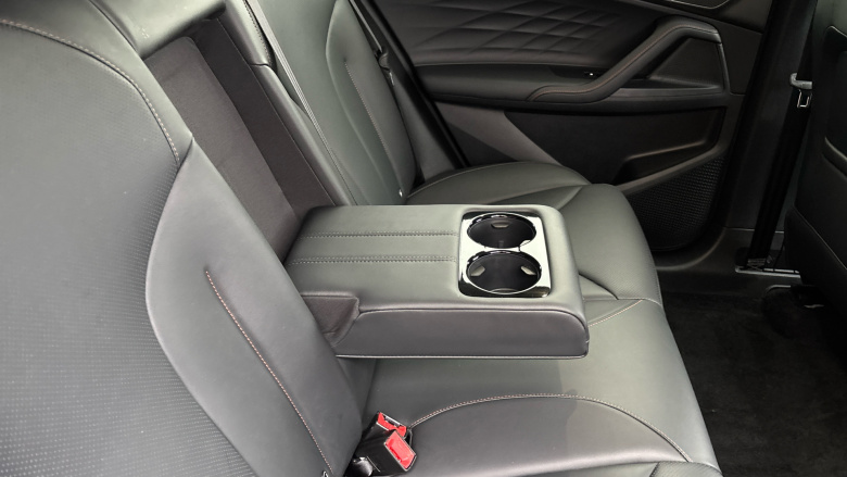 MG HS 1.5 T-GDI Trophy 5dr DCT Petrol Hatchback